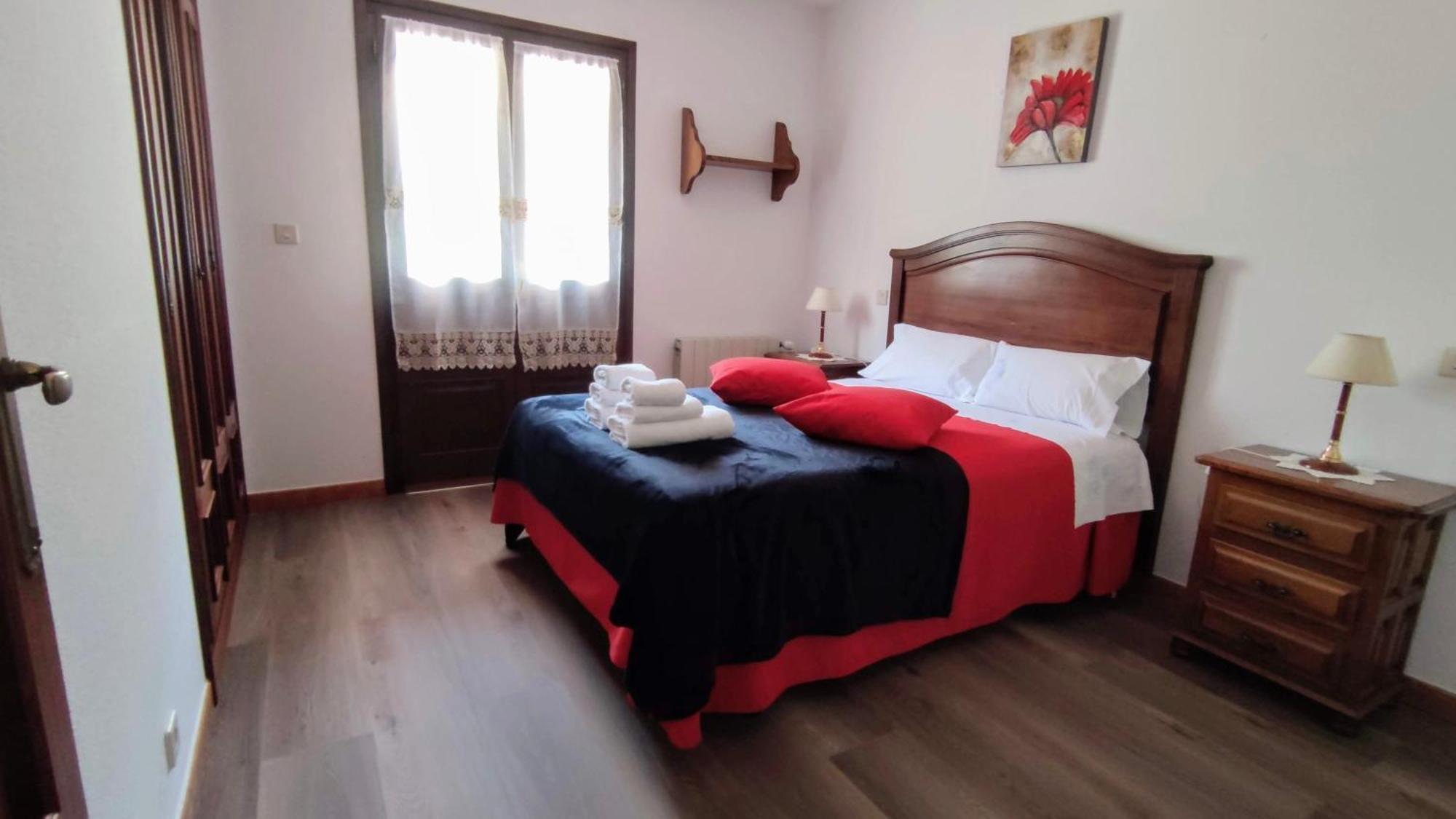 Apartamentos Rurales La Tabla Alles Eksteriør billede