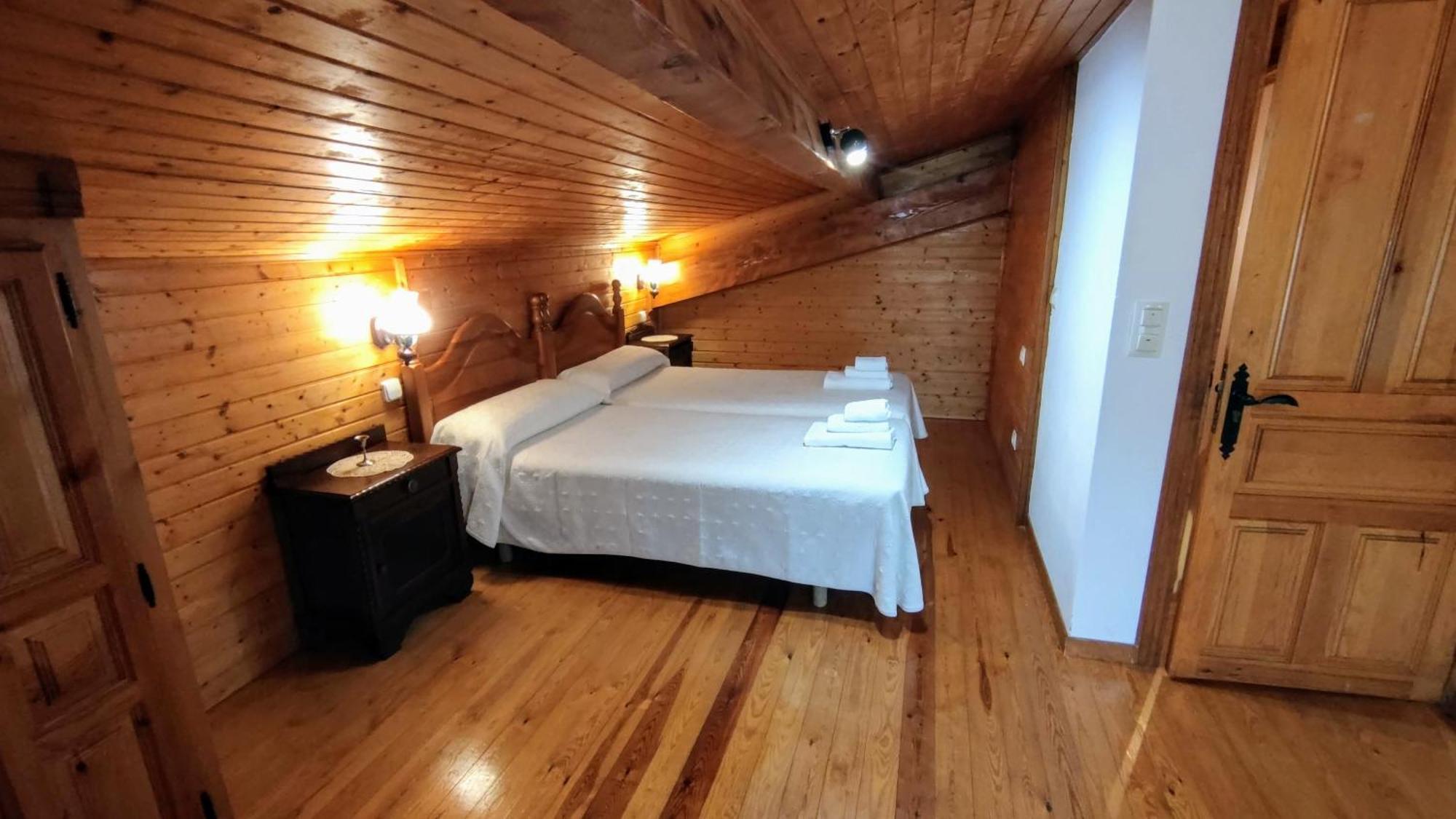 Apartamentos Rurales La Tabla Alles Eksteriør billede